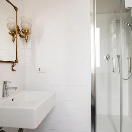 Anna - Con Bagno Privato In Con Giardino Gasthof *