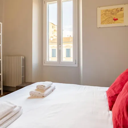 Anna - Con Bagno Privato In Con Giardino